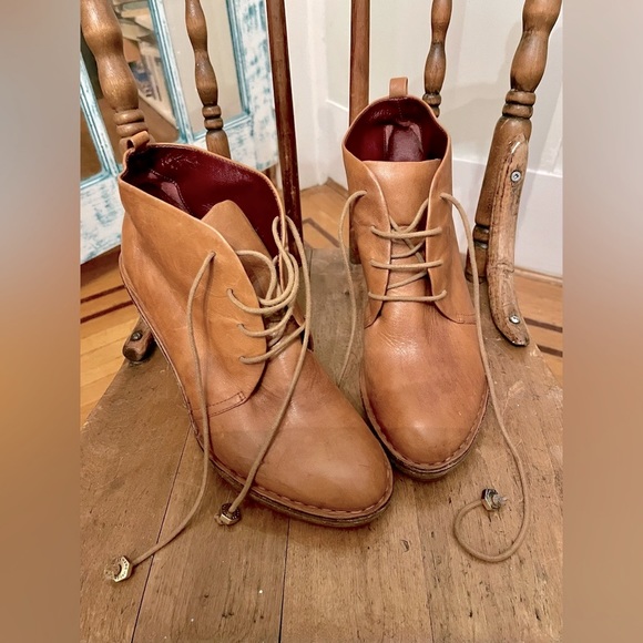 Brown leather ankle boots Size 38 - Picture 1 of 3